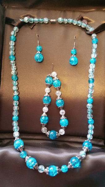 Turquoise glass bead set